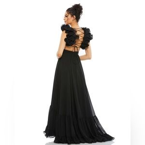 Mac Duggal Ruffle Shoulder Lace Up Gown size 6